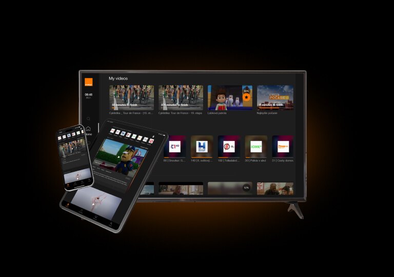 TV, tablet a smartfón so zobrazenou aplikáciou TV služby