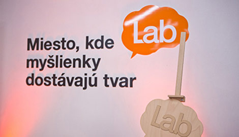 Lab powered by Nadácia Orange
