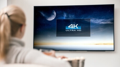 zena s 4k TV
