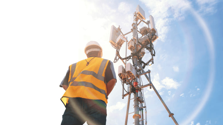 ilustračný obrázok k článku: 5G a obnoviteľné zdroje: kľúč k udržateľnej budúcnosti