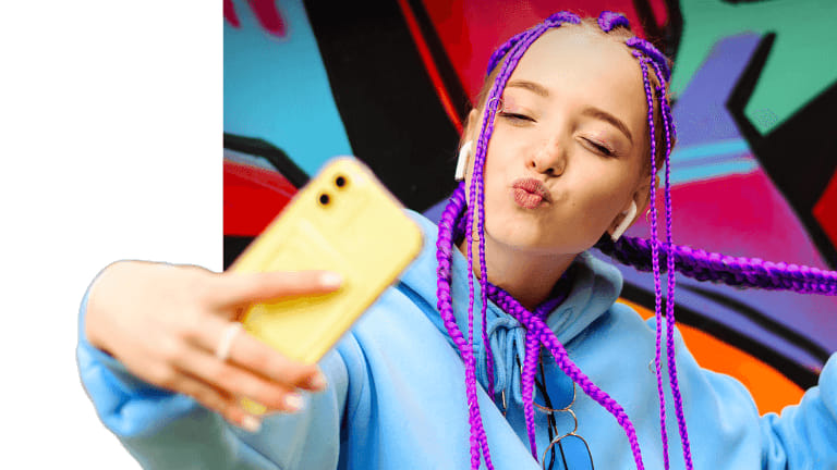 ilustračný obrázok k článku: Každý môže byť influencerom: so študentským paušálom aj ty